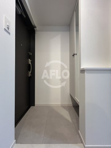 玄関　ルフォンプログレ南森町　玄関