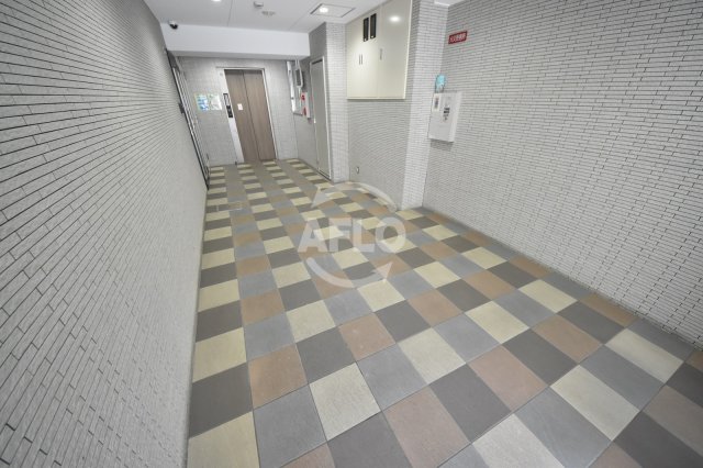 ロビー　ドゥエリング梅田　ロビー