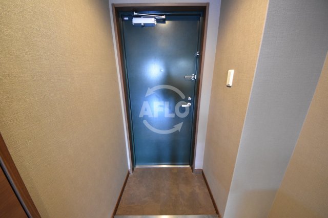 玄関　ドゥエリング梅田　玄関