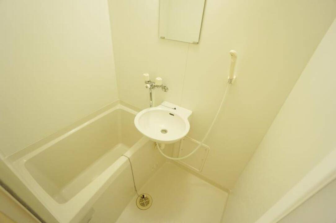 バス・シャワールーム　浴室