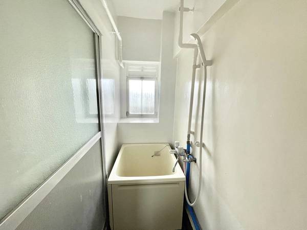 バス・シャワールーム　ビレッジハウスの同一物件・同一タイプの間取りの写真です