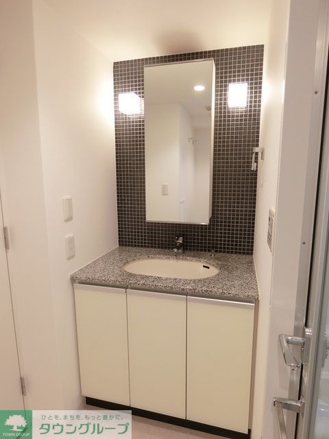 洗面設備　Aタイプ2020年9月撮影 同タイプ803号室の写真です