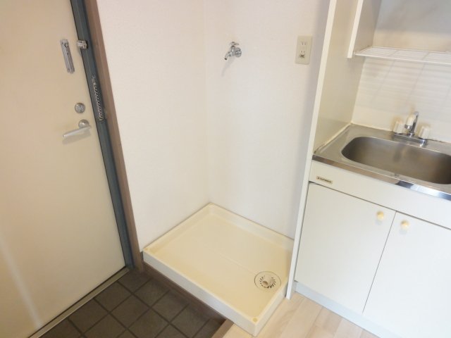 洗面設備　同物件別号室のものです。