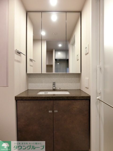 洗面設備　B’タイプ2023年11月撮影 同タイプ302号室の写真です