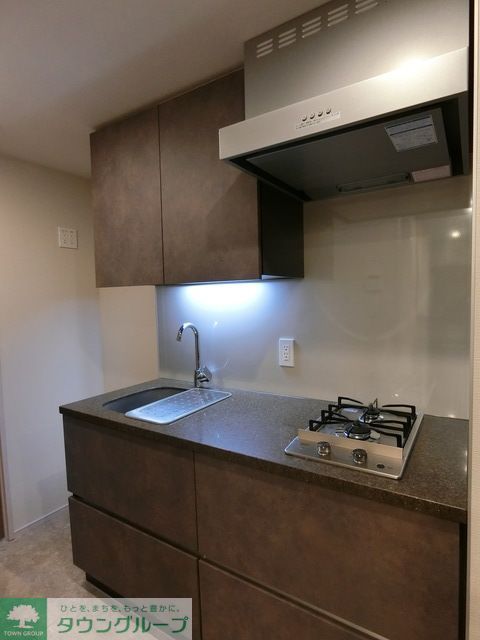 キッチン　B’タイプ2023年11月撮影 同タイプ302号室の写真です