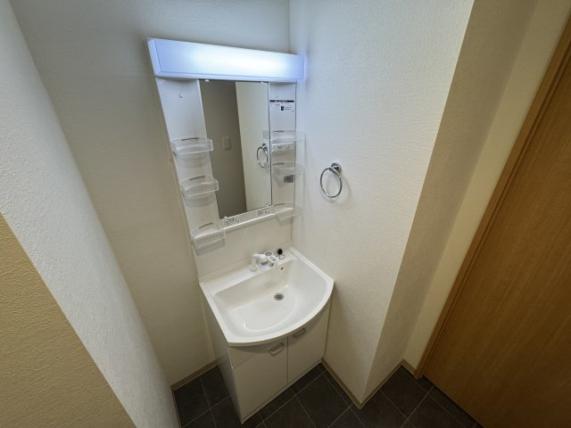 洗面設備　洗面洗髪化粧台