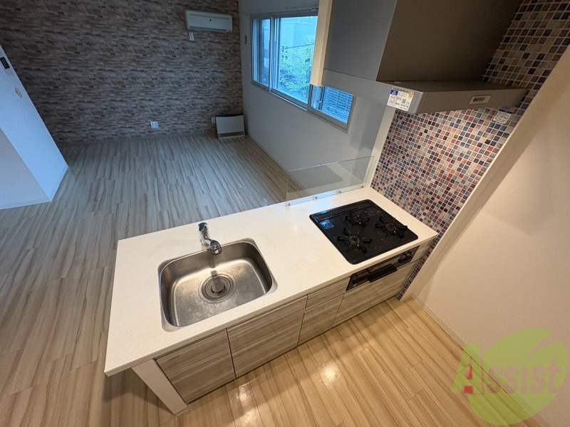 キッチン　キッチンはスペースも広々していて使いやすそうですよ！