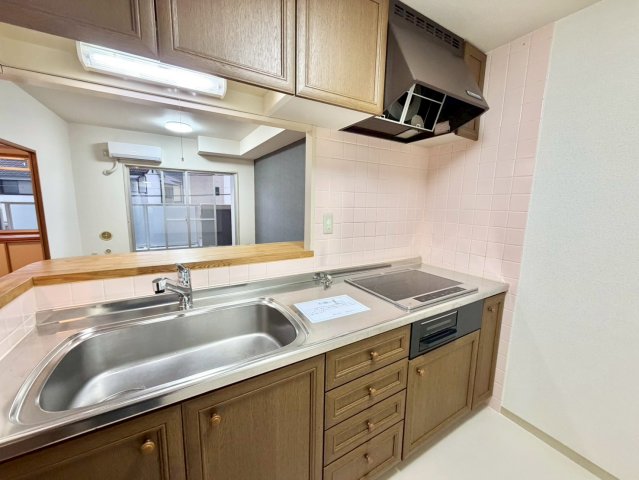 キッチン　キッチン