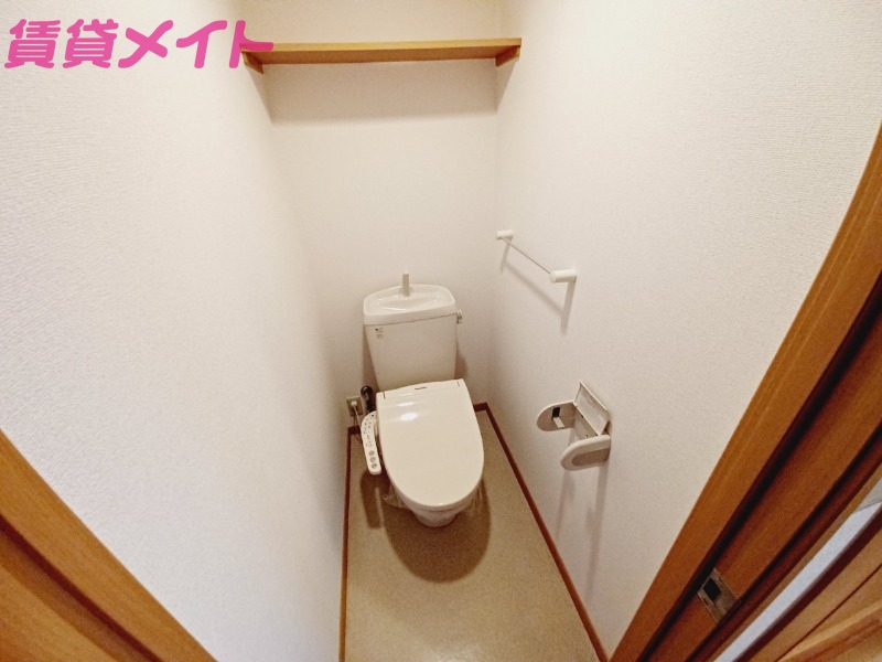 トイレ　同タイプ反転