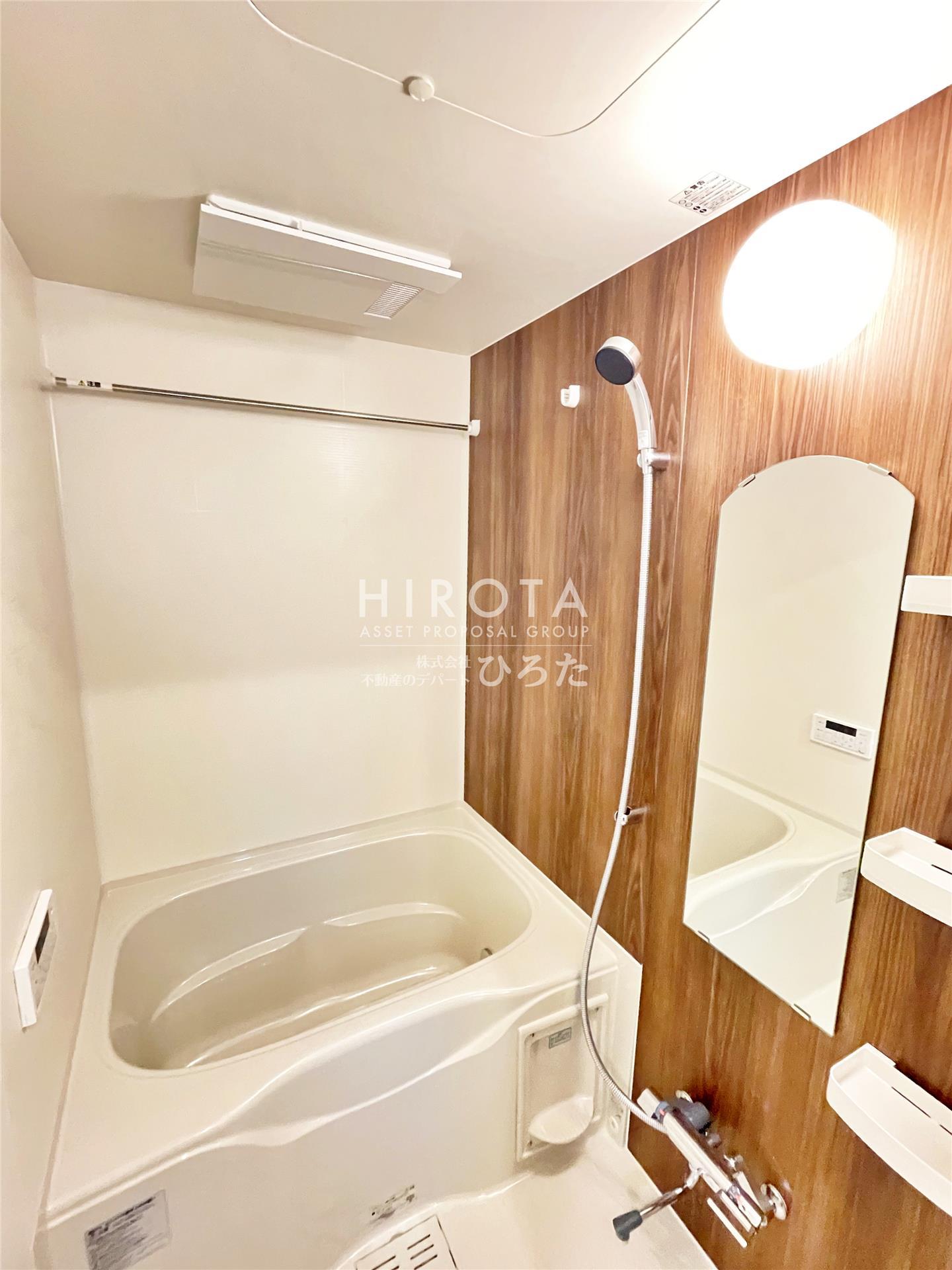 バス・シャワールーム　【同仕様写真です】