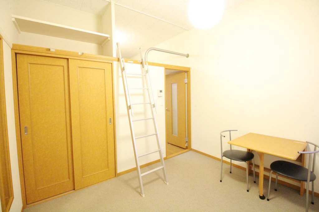 居室・リビング　2Fは絨毯仕様となります。