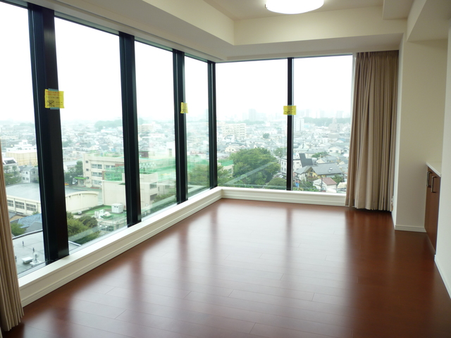 居室・リビング　内観