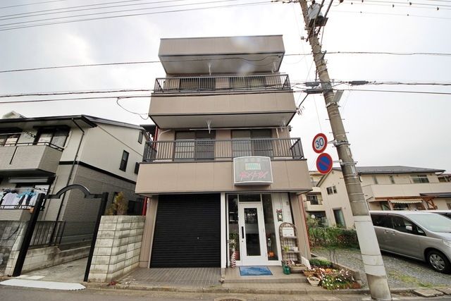 建物外観　☆外観