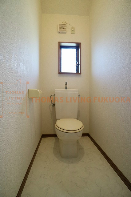 トイレ　※別号室参考写真