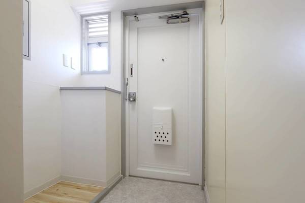 玄関　モデルルームの写真です