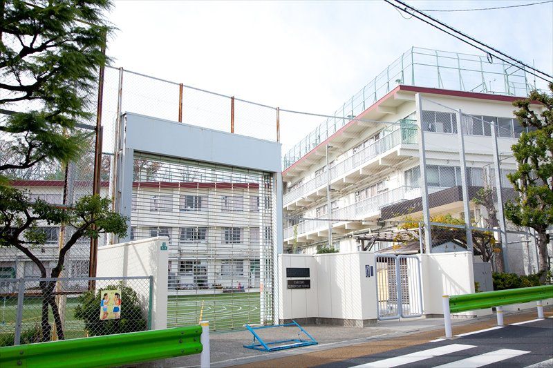 小学校　八雲小学校（小学校）まで214m