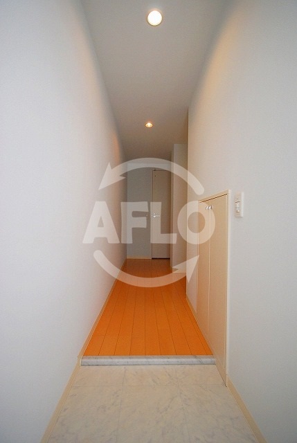 玄関　La Douceur中之島（ラドゥセール中之島）　玄関