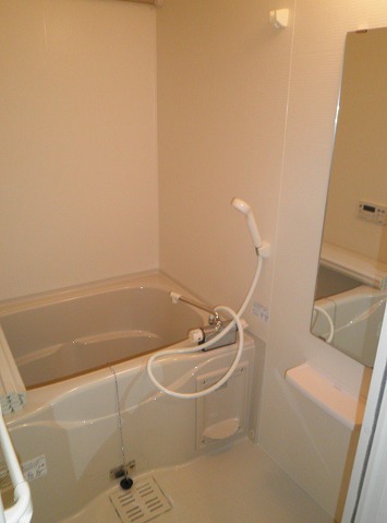 バス・シャワールーム　追い炊きバス♪