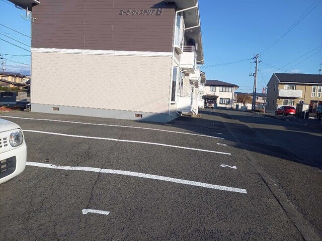 駐車場　駐車場