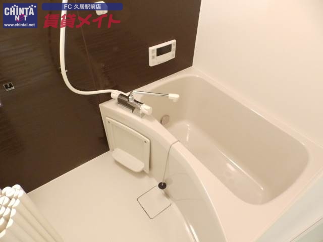 バス・シャワールーム　同物件別室反転タイプ画像