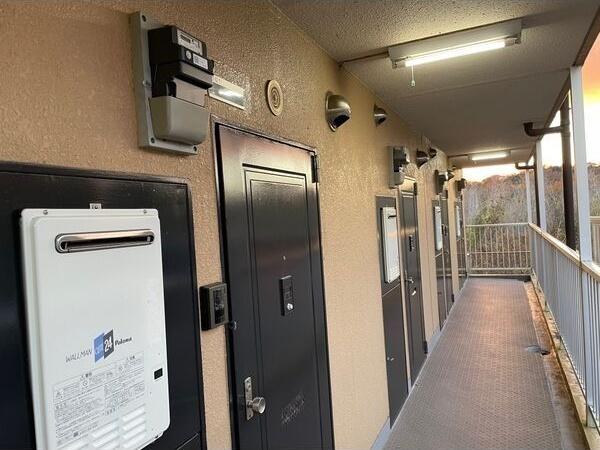 エントランス　エントランス部分