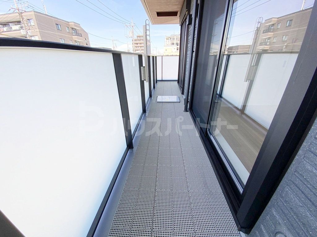 バルコニー　バルコニー