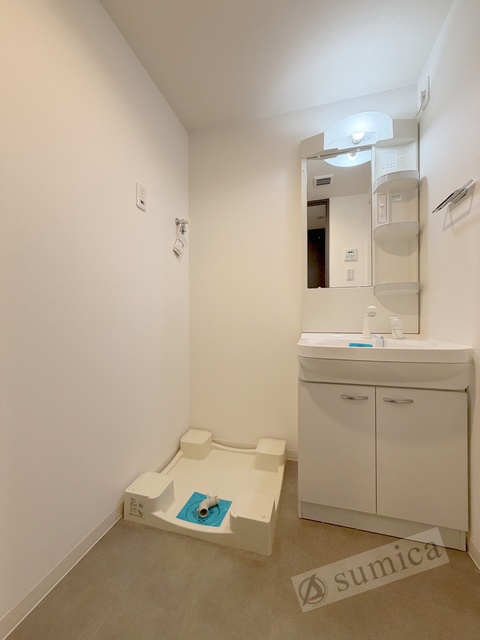 洗面設備　洗面脱衣所付き！独立洗面台が便利です♪♪