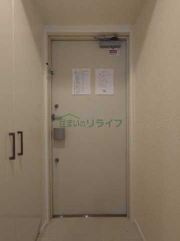 玄関　別部屋の参考写真です。