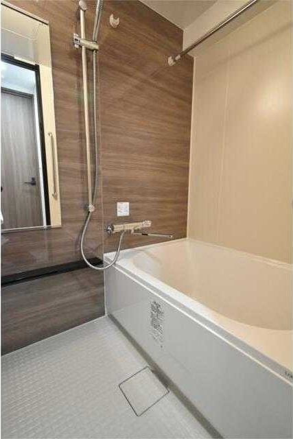 バス・シャワールーム　同物件別タイプのお部屋です