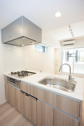 キッチン　※写真は同タイプ住戸です。