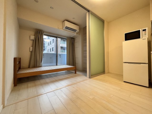 居室・リビング　※別号室参考写真