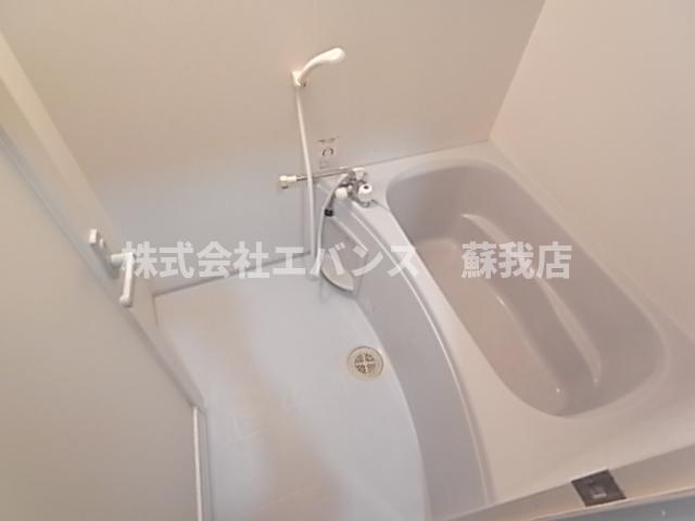 バス・シャワールーム　日々の疲れを癒すお風呂付です