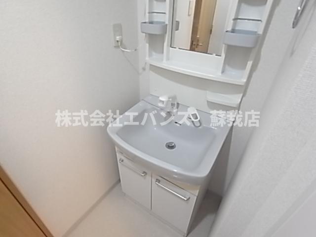 洗面設備　独立洗面化粧台付き