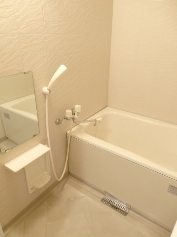 バス・シャワールーム　お風呂です