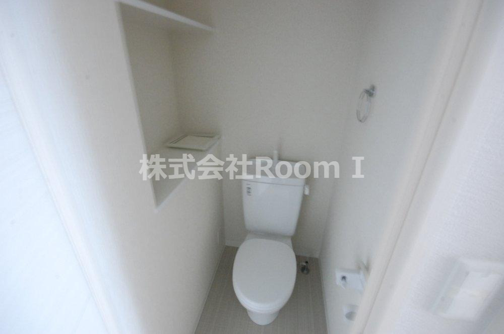 トイレ　落ち着いたトイレです