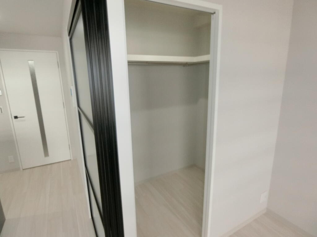 収納　ウォークインクローゼット