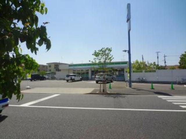 コンビニ　ファミリーマート昭島玉川町店（コンビニ）まで171m