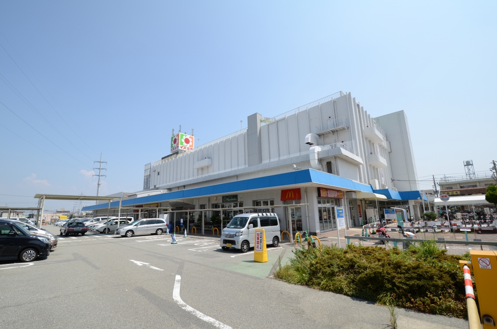 スーパー　イズミヤ小林（スーパー）まで475m