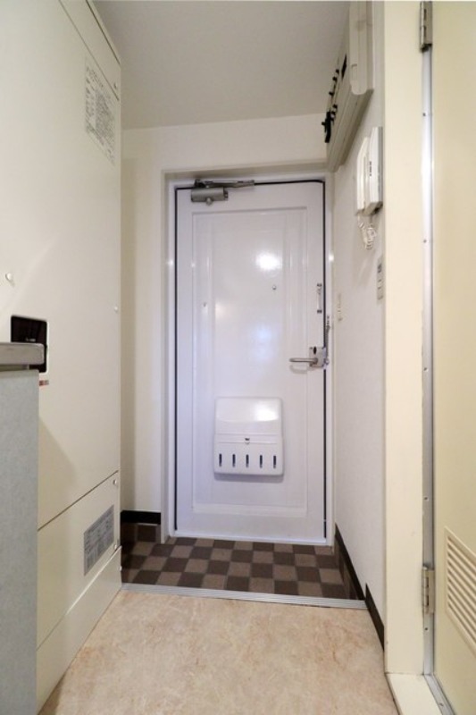 玄関　図面と現状に相違がある場合には現状を優先