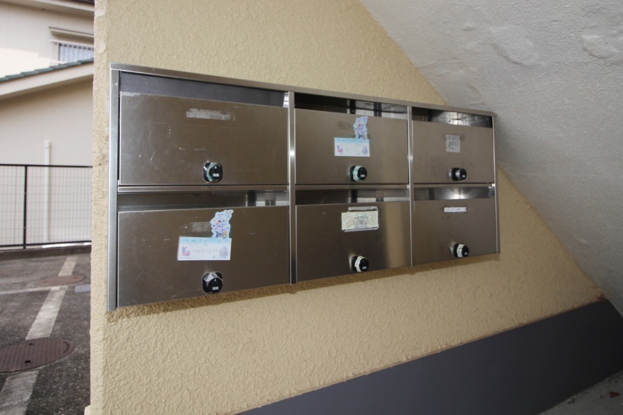 エントランス　集合ポスト