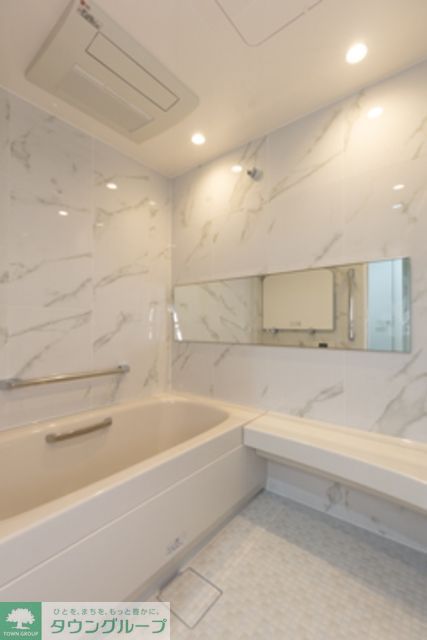 バス・シャワールーム　※写真は同タイプ住戸です。