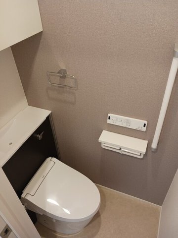 トイレ　トイレもきれいです