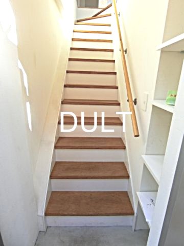 玄関　玄関です。