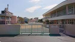 幼稚園・保育園　誠心こども園（幼稚園・保育園）まで239m