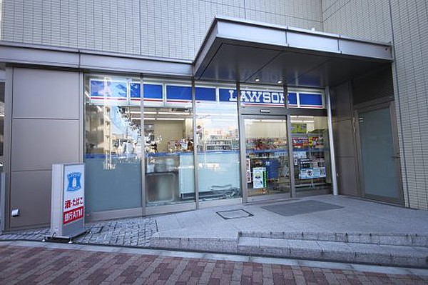 その他　【コンビニエンスストア】ローソン　本郷一丁目春日通店（その他）まで346m