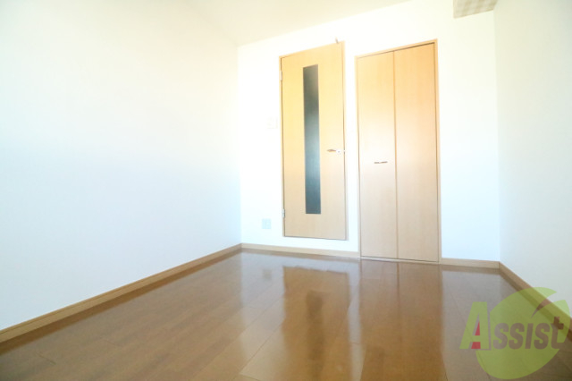 居室・リビング　キレイなおへやですね。