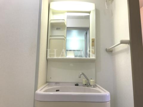 洗面設備　同物件別部屋です。