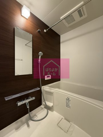 バス・シャワールーム　※別部屋の参考写真となります※現況優先※