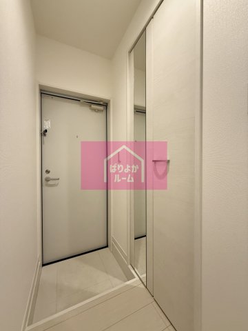 玄関　※別部屋の参考写真となります※現況優先※