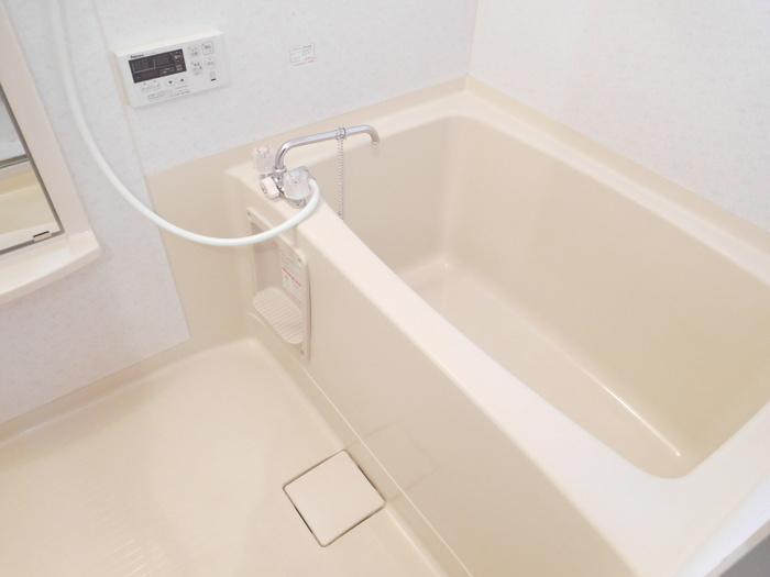 バス・シャワールーム　追い焚き給湯